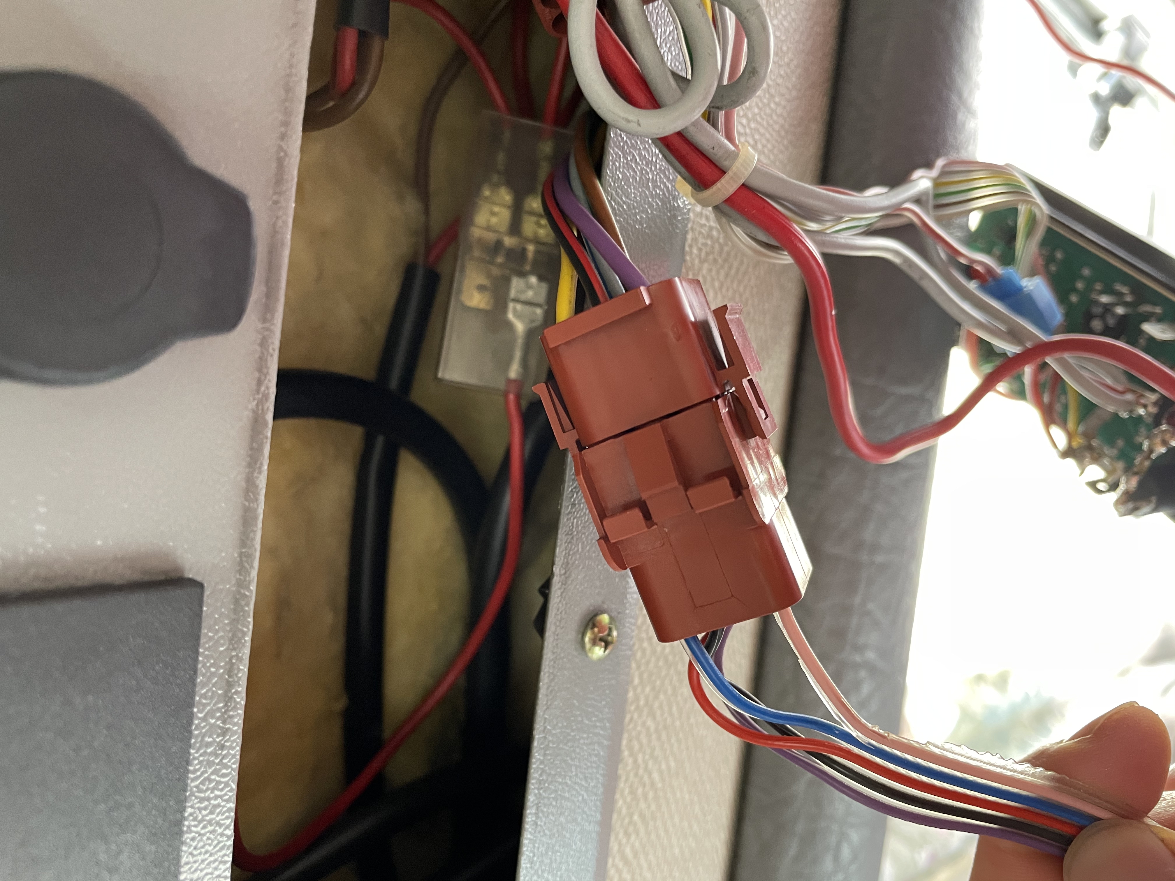 Verbindung Bedieneinheit Boiler