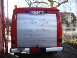 Hinten