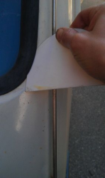Dichtung anheben mit Küchenschaber